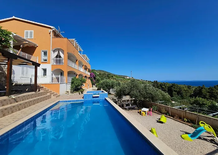 Apartmani Tolj
