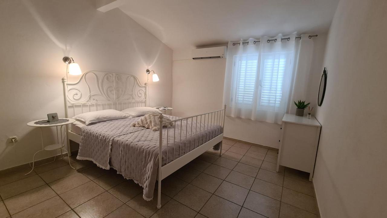 Apartment Tolj Orebic