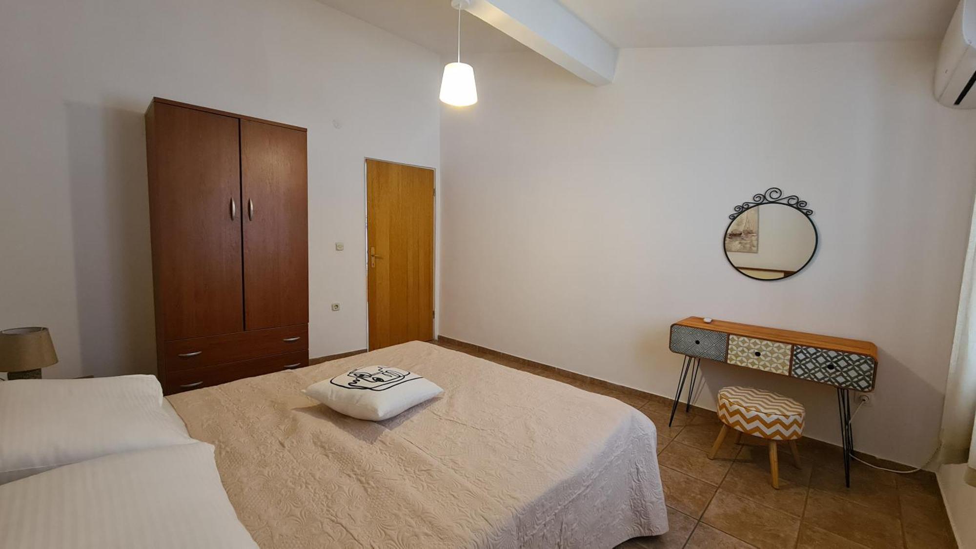 Tolj Apartmán